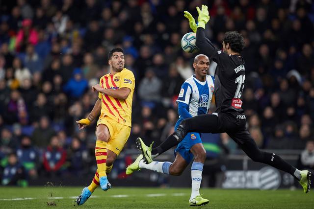 英超上演同分PK争四卡位战 数据:曼联力克维拉